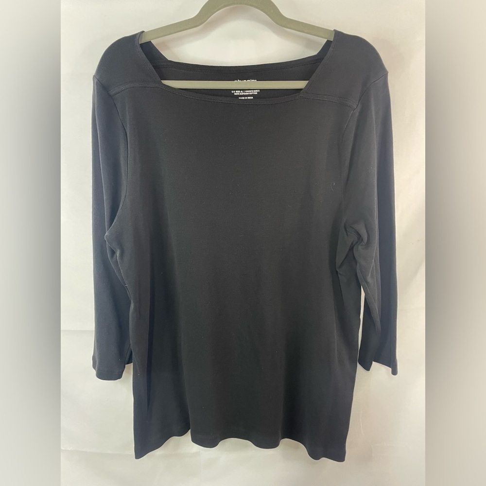 Chicos black cotton 3/4 length top. With a super cute square neck line